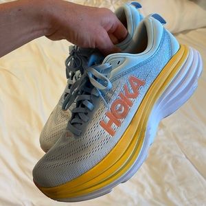 Hoka Bondi 8